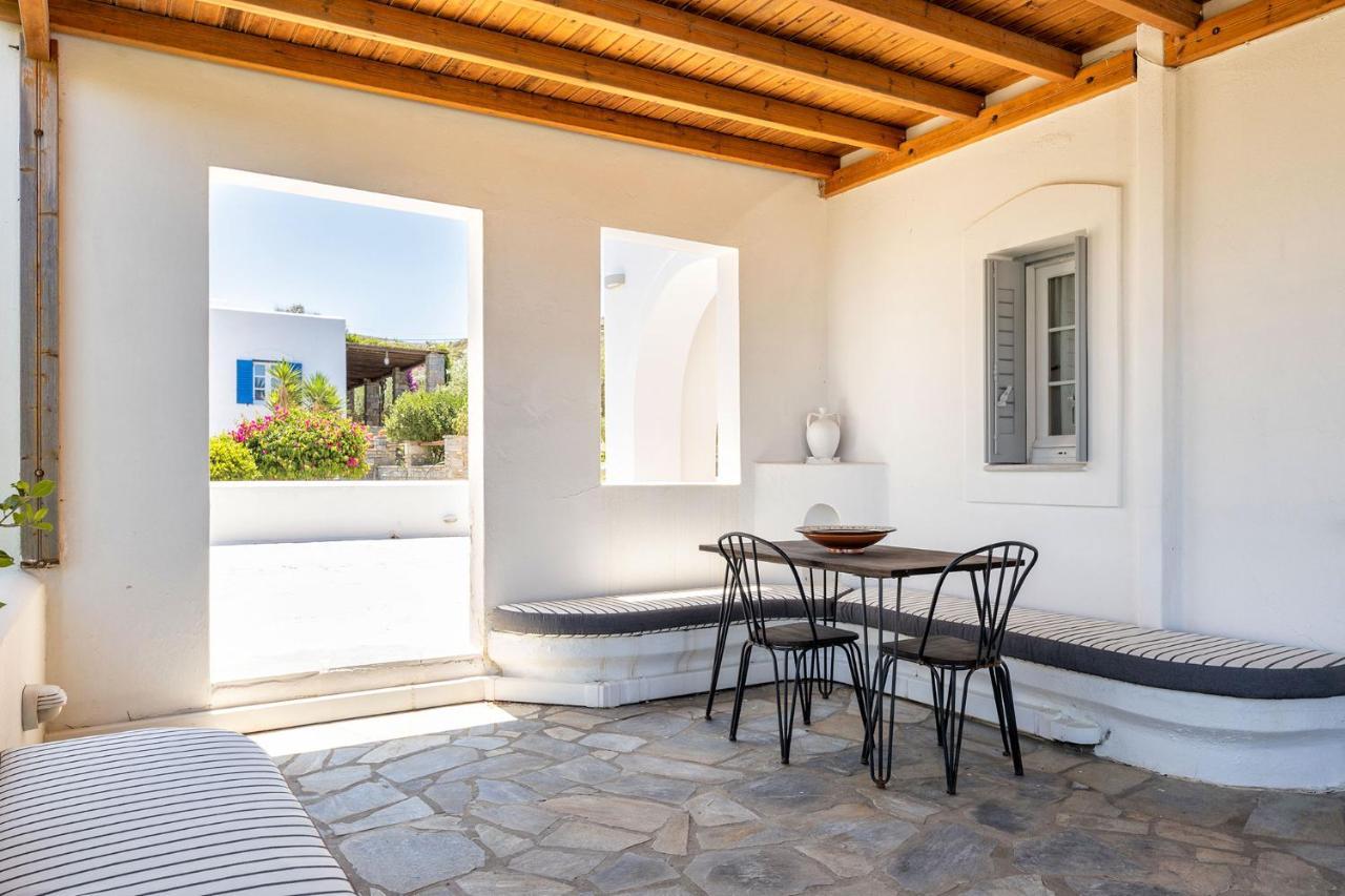 Daphne's Lux Villa Paraspori  Extérieur photo